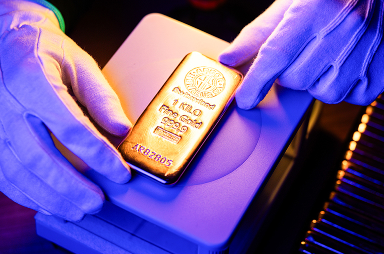 Chinese Banks’ Precious Metal Business Thrived Last Year Due to Residents’ High Demand for Gold