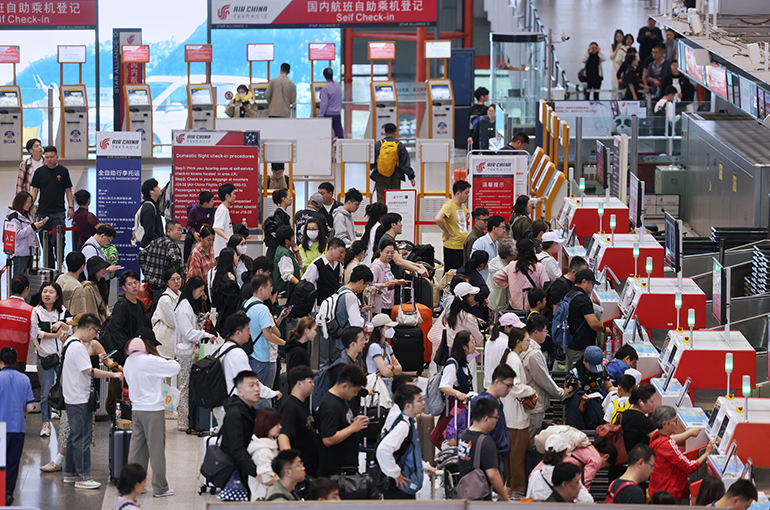 China Outbound Travel Surges, Visa Demand Approaches Pre-Pandemic Peak