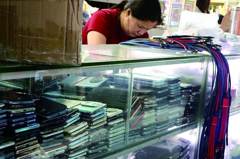 Memory Cost Drop Halves Price of Used Smartphones for Recycling