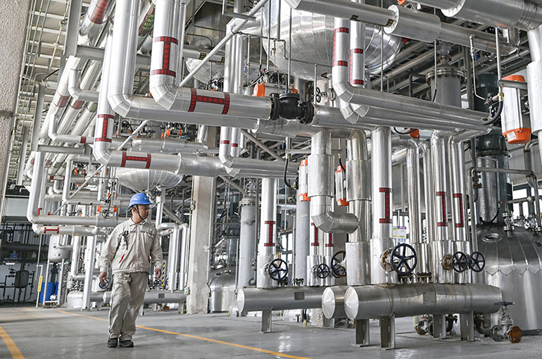 China Politburo Signals Policy Support Focused on Jobs, AI, and Consumption