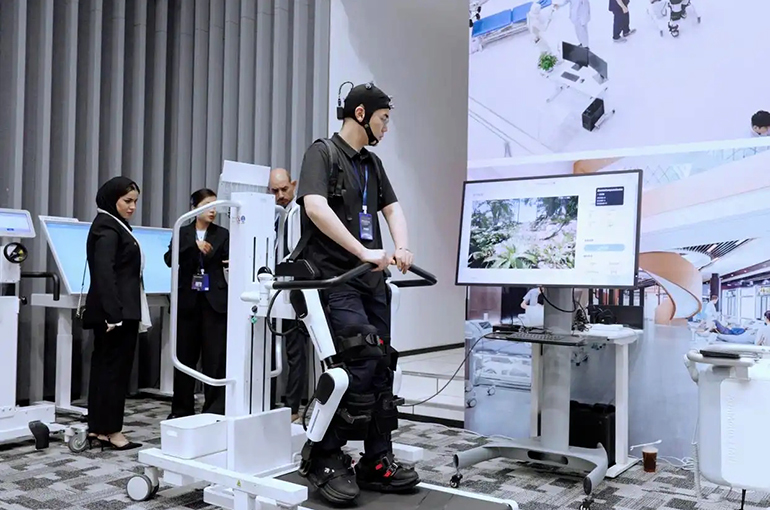 Chinese Rehab Robot Makers Leverage Tech Advantages to Expand Overseas, Experts Say