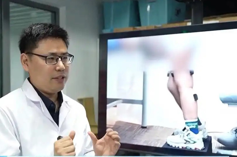 Chinese Scientists Create Wearable Robot for Treating Muscular Atrophy in Kids