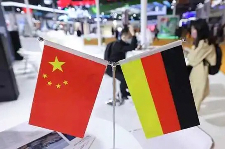 China Overtakes US as Germany's Main Foreign Investor for First Time in Eight Years