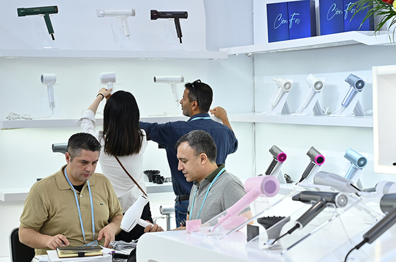 US Home Appliance Orders Flow Back to China Amid Tariff Policy Shift