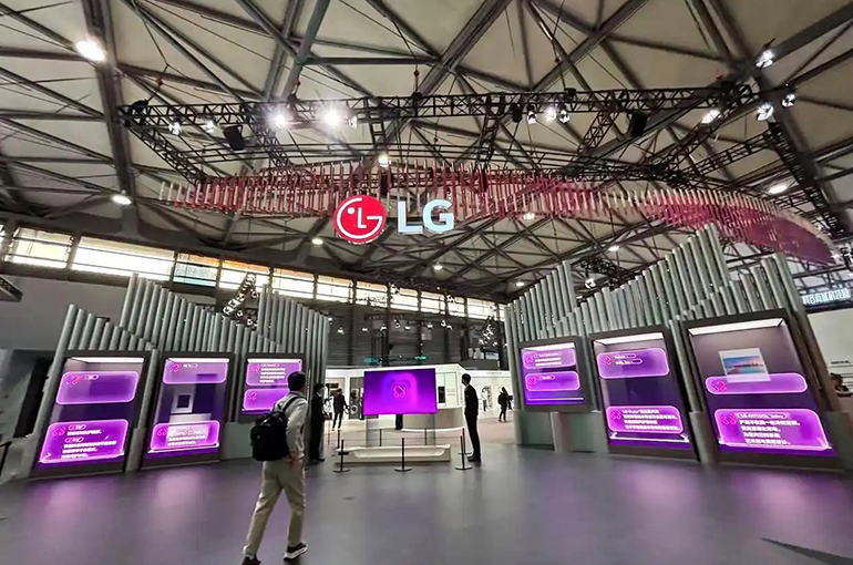China’s Hisense Isn’t in Talks to Buy LG's TV Business, Source Says