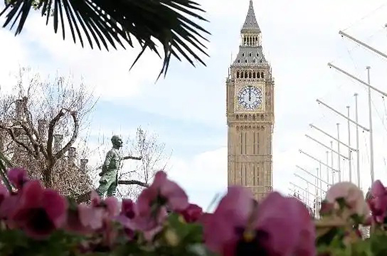 English Law Can Help Chinese Companies Go Global, Law Society President Says