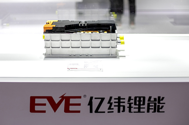Eve Energy Soars After Chinese Battery Giant Says First-Half Profit to More Than Double