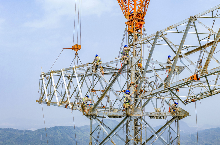 China Moves Closer to National Power Market With First Cross-Region Trade