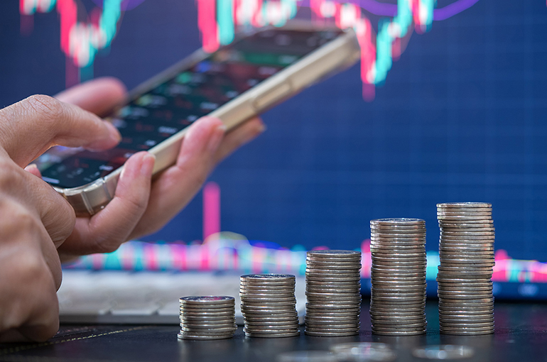 Shareholders Cash Out Nearly USD1 Billion This Month as China Chip Rally Sparks Profit-Taking Wave