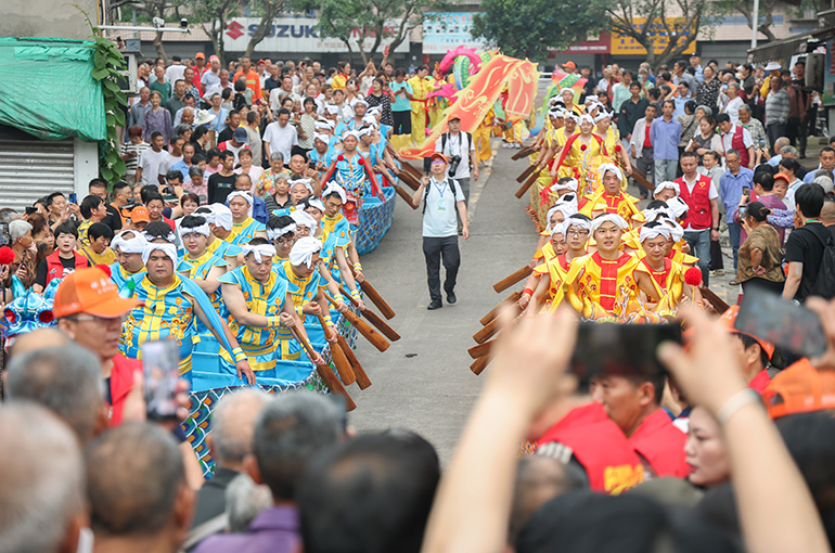 China’s Domestic Travel Spending Hits USD6.5 Billion Over Dragon Boat Festival