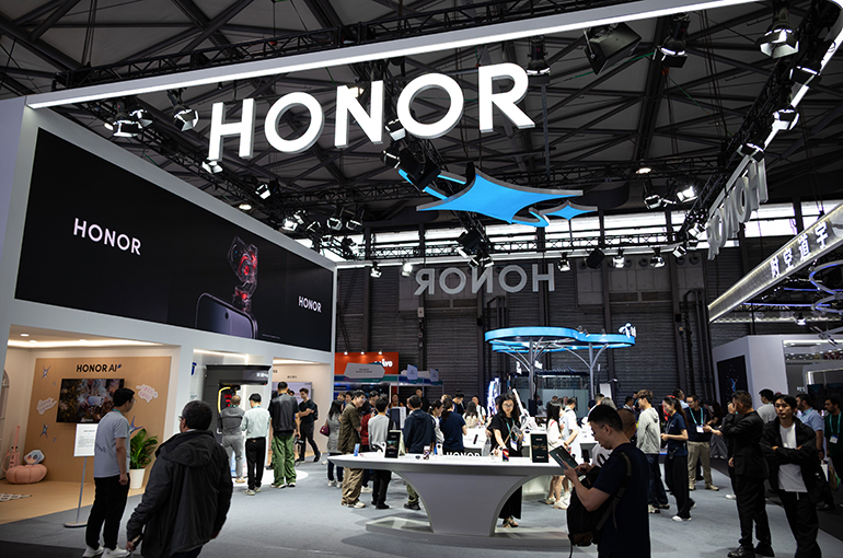 AI Agents Will Take Over Mobile Terminals in Next Decade, Honor's Product Line President Says