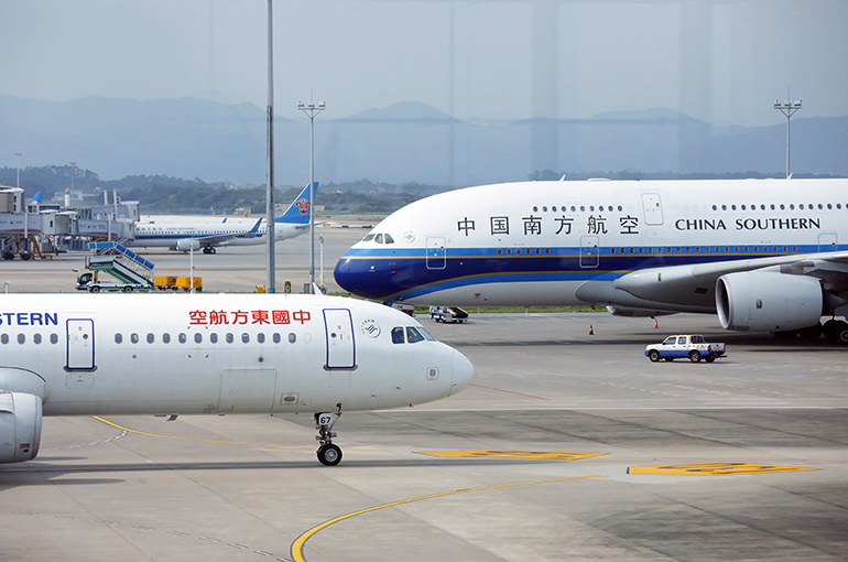 Two Large Chinese State-Owned Airlines Ink Orders for 32 Jets Worth USD13 Billion