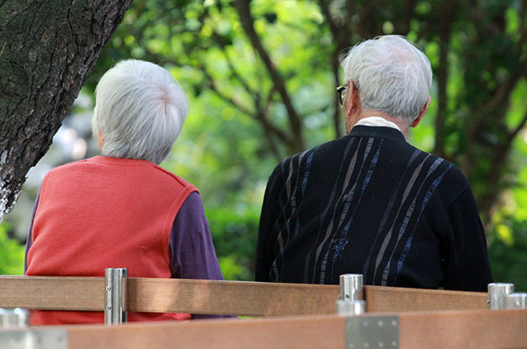 More Chinese People Seek Financial Planning to Achieve Independent Retirement, Report Shows