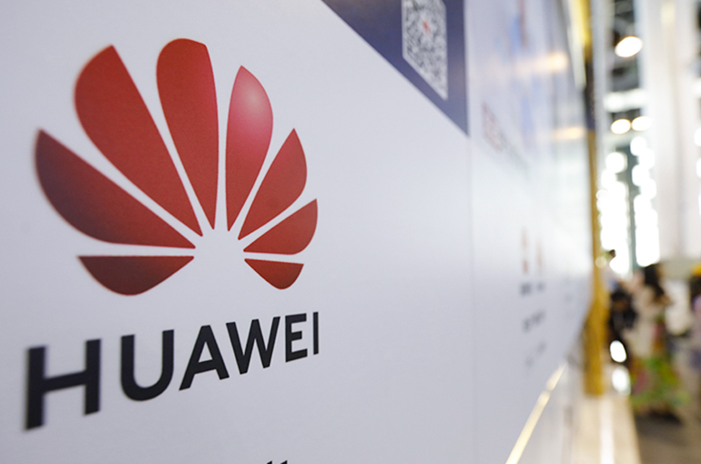 Huawei Unveils Engineering Details, Measured Data of Tau Scaling Law for Chip Industry