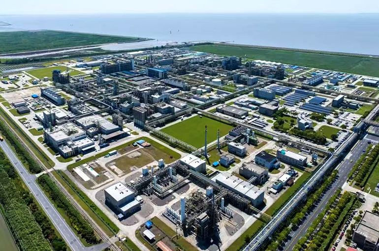 Germany’s Covestro to Build Large MDI Plant at Shanghai Site, Mulls Same Facility in UAE