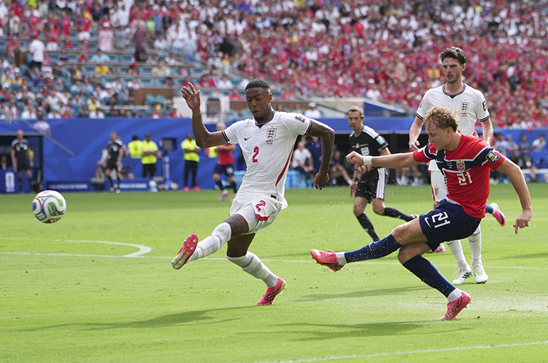 Chinese AI Models Top Soccer Fans in World Cup Match Prediction Contest With 66% Accuracy