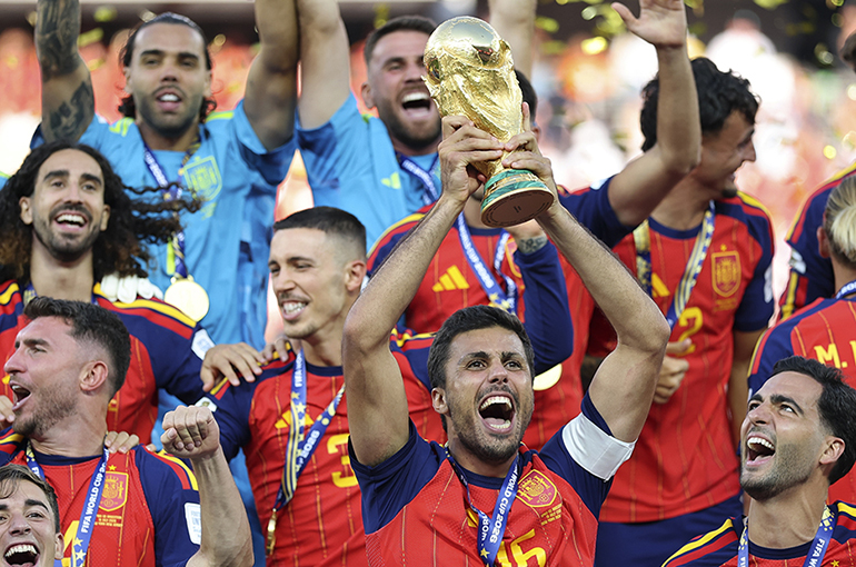 Spain Soccer Team’s Chinese Sponsors Fulfill Their Promises After World Cup Win