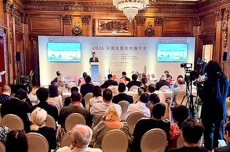 Chinese Regions Woo British Tourists as Visa-Free Access, More Flights Make Travel Easier
