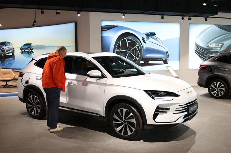 Chinese Carmakers Grew European Market Share to 13% in June