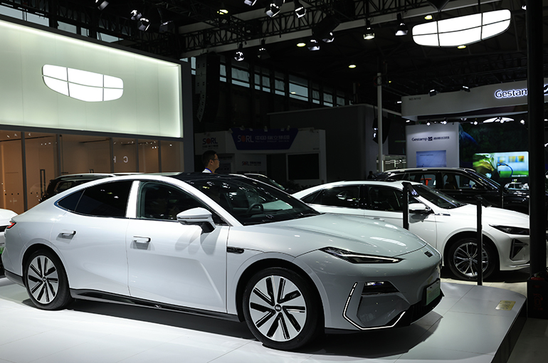 Geely to Buy 34% Stake in Ford's Spanish Plant for USD252 Million; Stock Rises