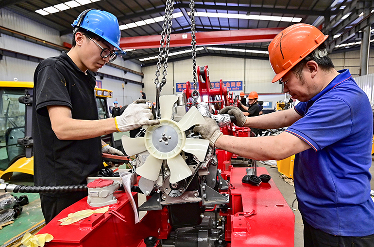China's Industrial Profits Surge 18.7% in First Half