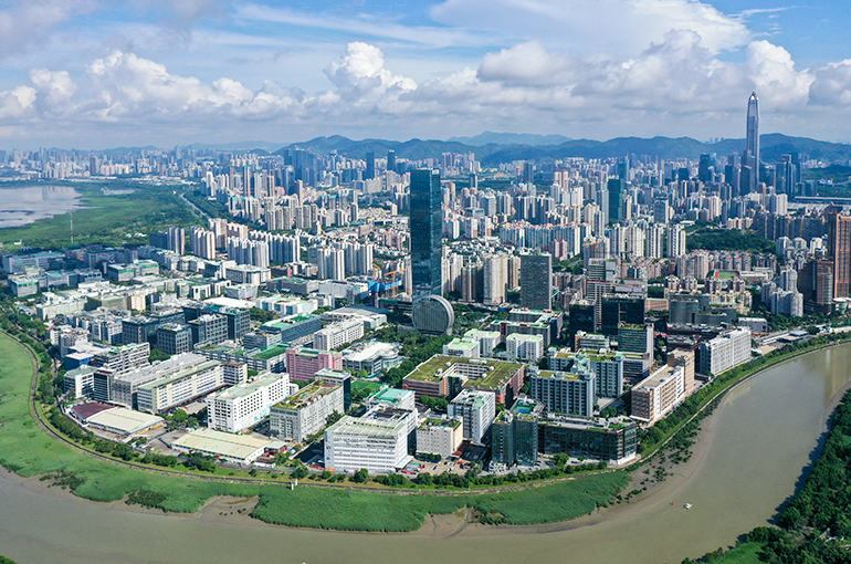 Shenzhen's Pre-Owned Luxury Home Sales Hit Six-Year High in July