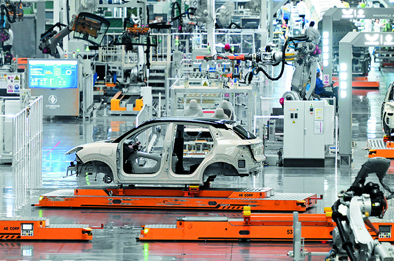 SAIC, GM Extend China JV Deal Through 2047