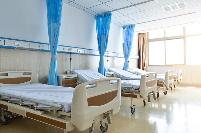 China’s Hospital Numbers Fall for First Time in Five Years as Private Facilities Face Pressure