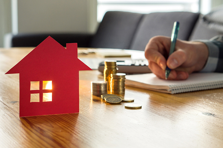 Lenders Open Applications for 40-Year Mortgages After China Extends Term From 30 Years