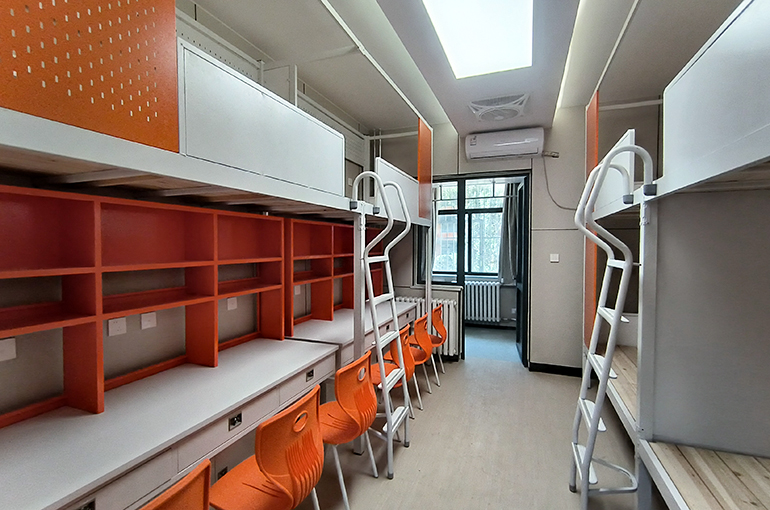 China’s Jiangsu Province to Cover 30% of Universities' Home-to-Dorm Conversion Costs