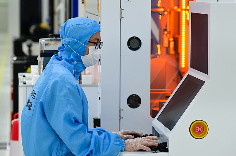 China Sets USD4.5 Trillion Revenue Goal for Electronic Information Manufacturing by 2030