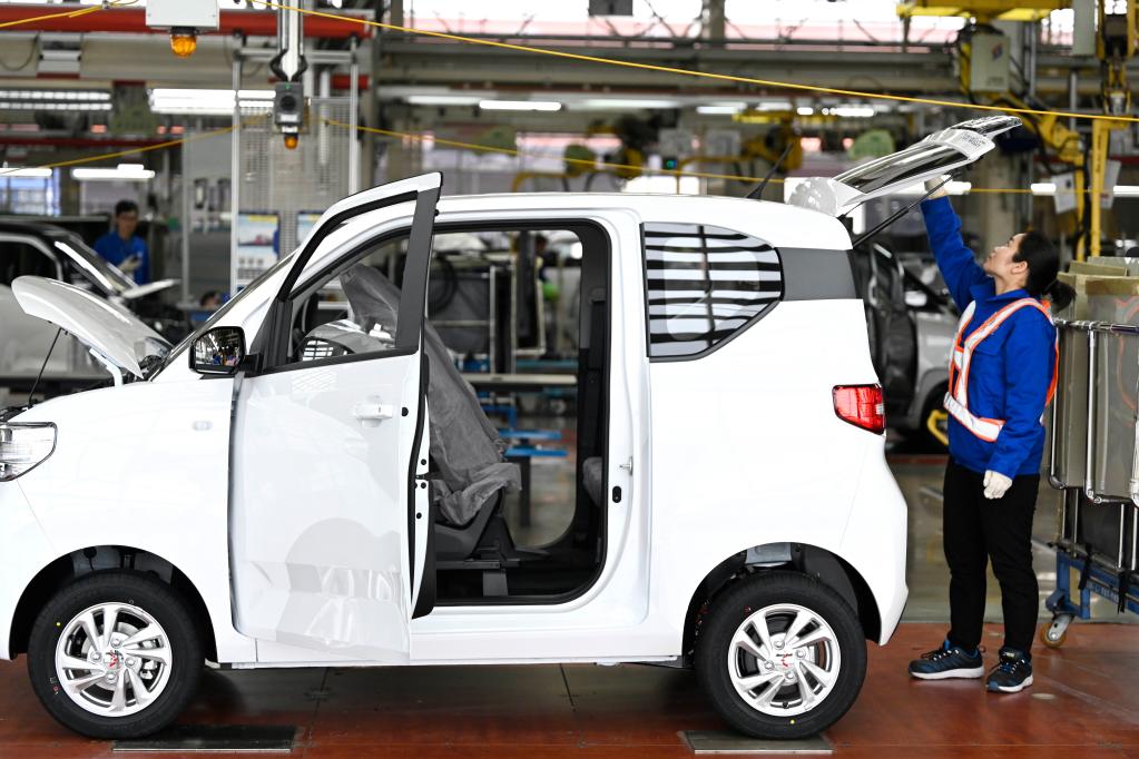 China’s Mandatory Car Accident Liability Insurance System Sinks Deeper Into the Red