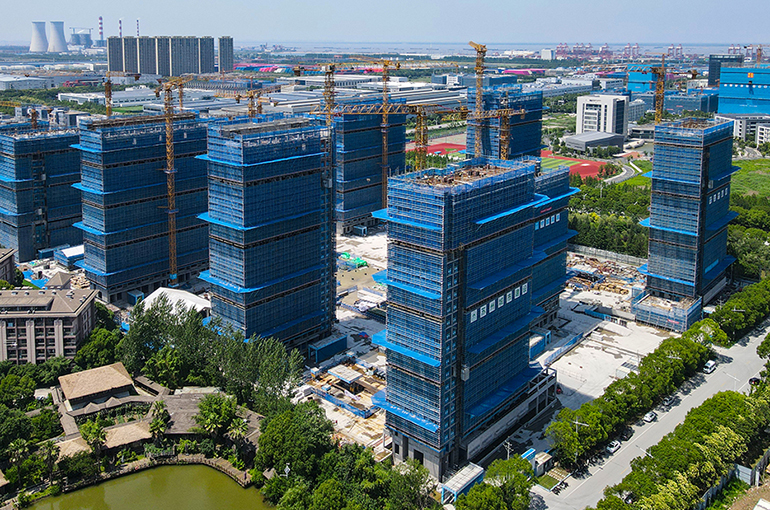China’s Top 100 Developers See Sales Rebound in September as Policy Support Kicks In