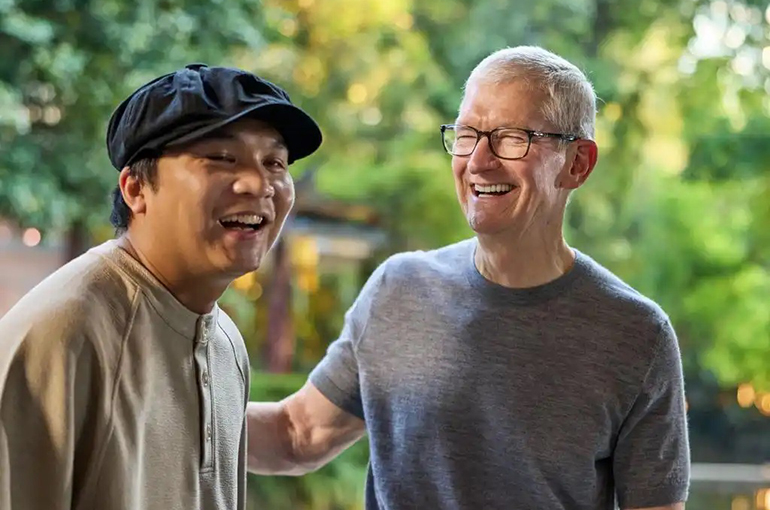 Apple Is Keen to Boost Investment in Guangdong, Tim Cook Says on First Visit to China Since Stepping Down as CEO