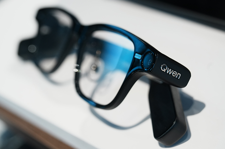 Alibaba's Qwen Deepens Personal Agent Push With New AI Glasses, Earbuds