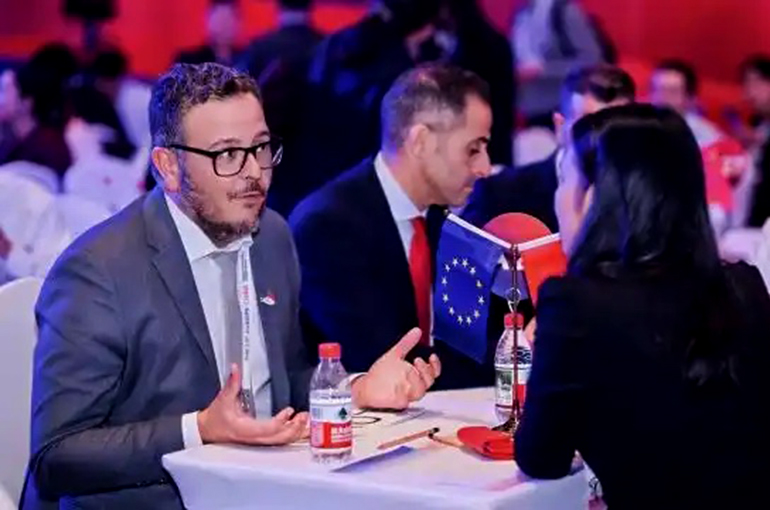 Europe-China Business Fair Opens as Small Cities Forge New Ties