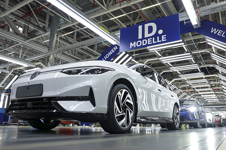 Volkswagen’s Global EV Recall Over Battery Issues Does Not Yet Extend to China