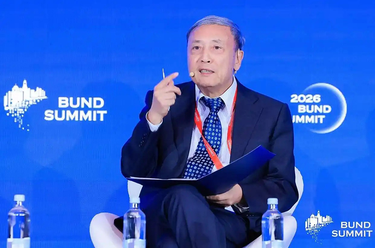 AI's Impact on Employment Not Yet Seen in Global Economic Data, But Response Policies Must Be Preemptively Formed, Scholar Says